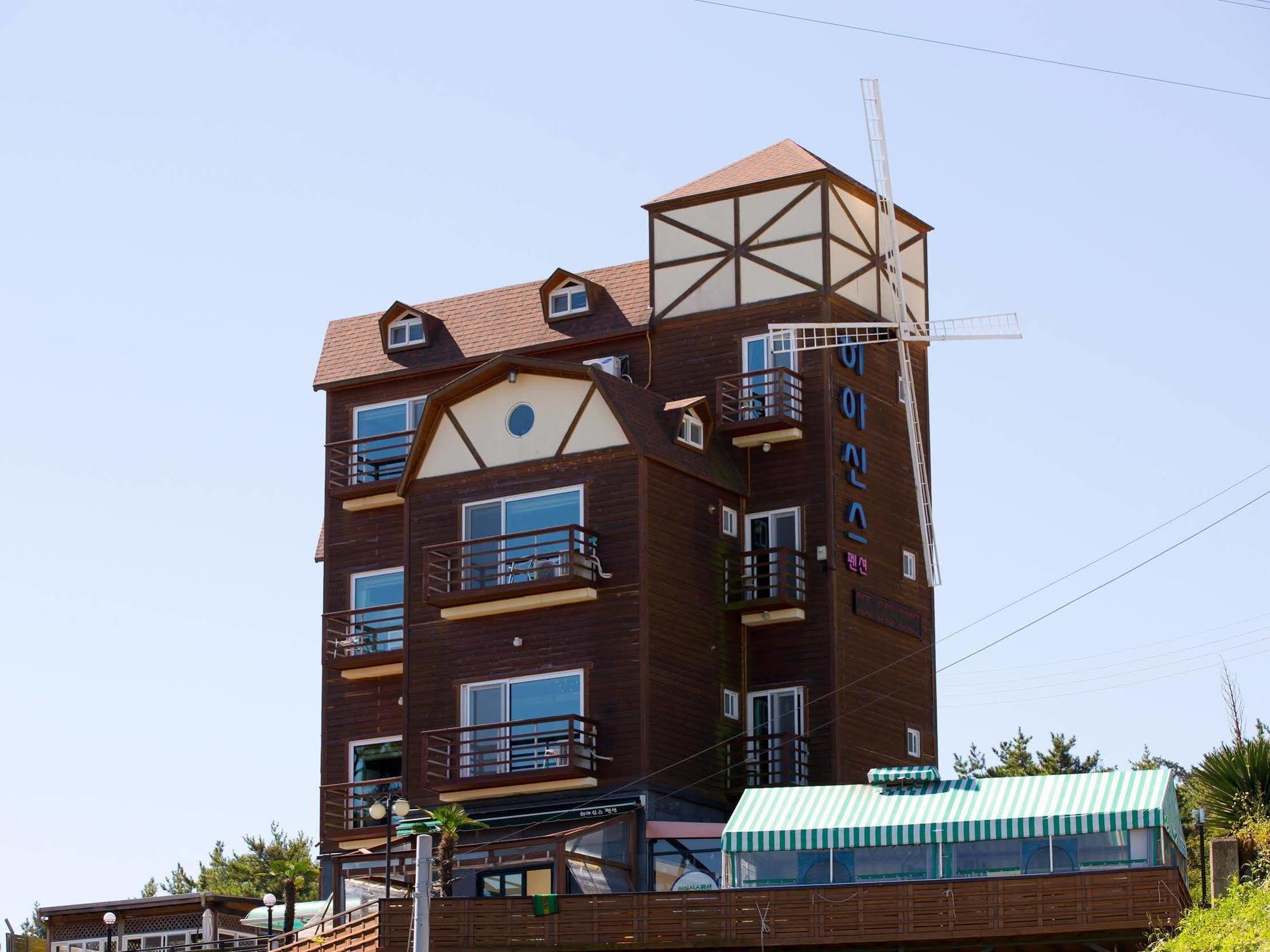 Hyacinth Pension Tongyeong Exterior foto